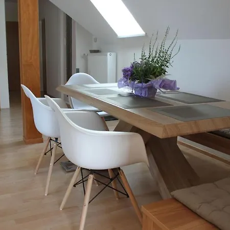 Krumbek Appartement *